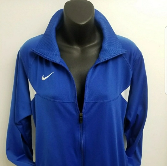 Nike Jackets & Blazers - NIKE WOMEN JACKET SZ.LARGE